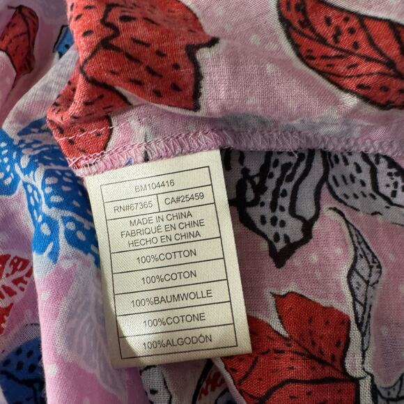 B Dakota by Steve Madden
Flutter Away Top Size L NWT - Picture 11 of 14